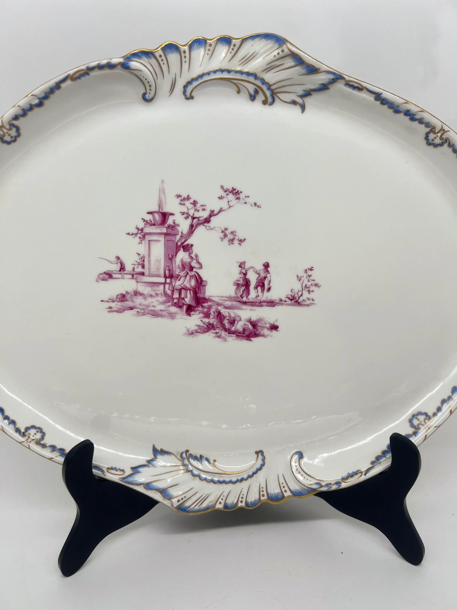 Herend Porcelain Puce Classical & Shell Bordered Platter Circa 1916 - 2