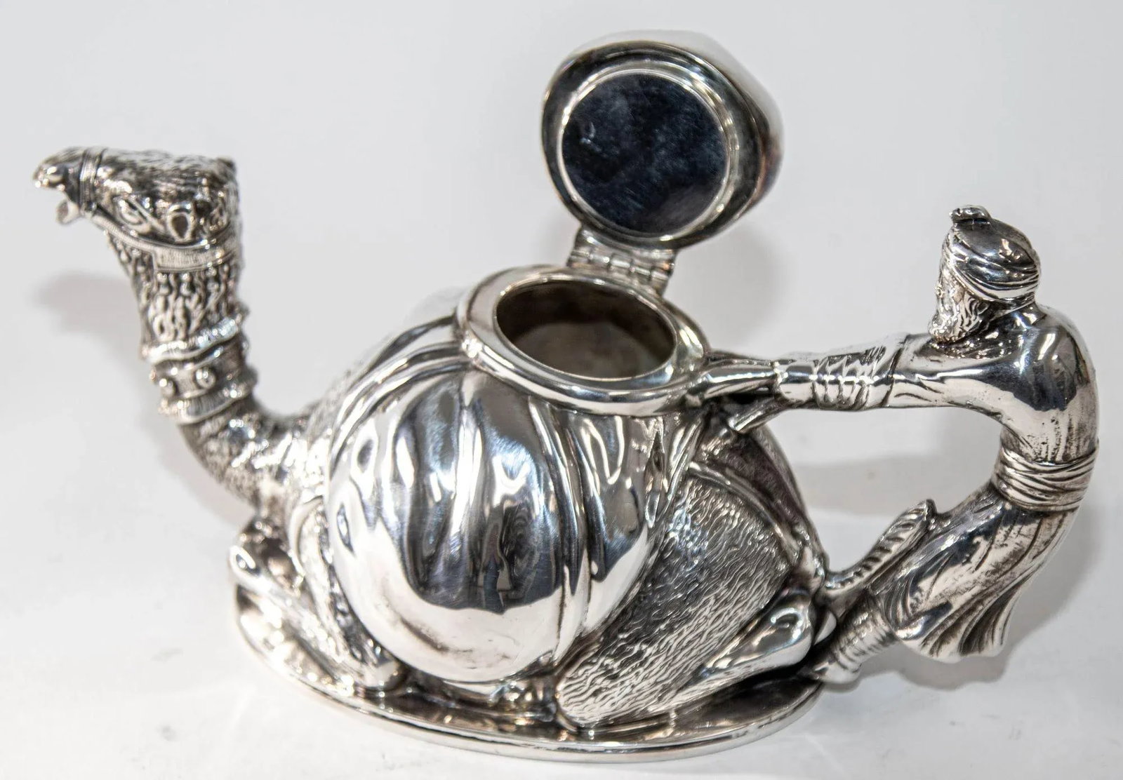 Camel Form "Karawan" Silver-Plated Teapot by Mariage Freres Paris France - 7