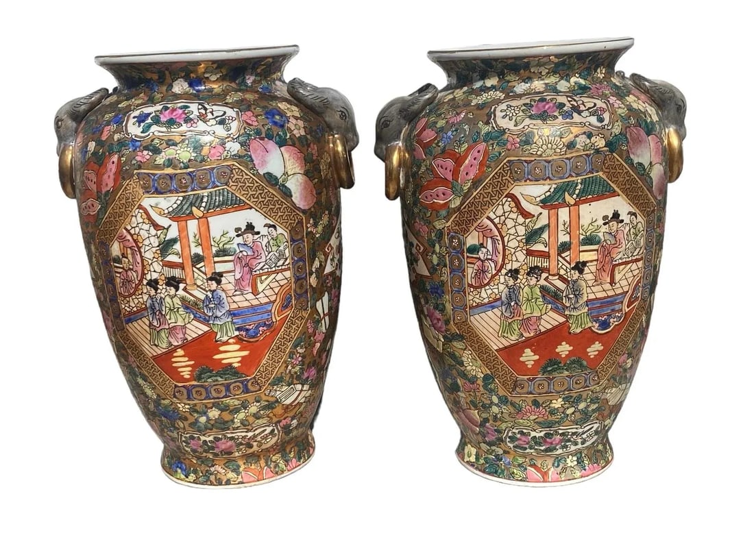Late 20th Century Chinese Hand-Painted Porcelain Urn Vases With Bull Head Handles Design - a Pair - 3