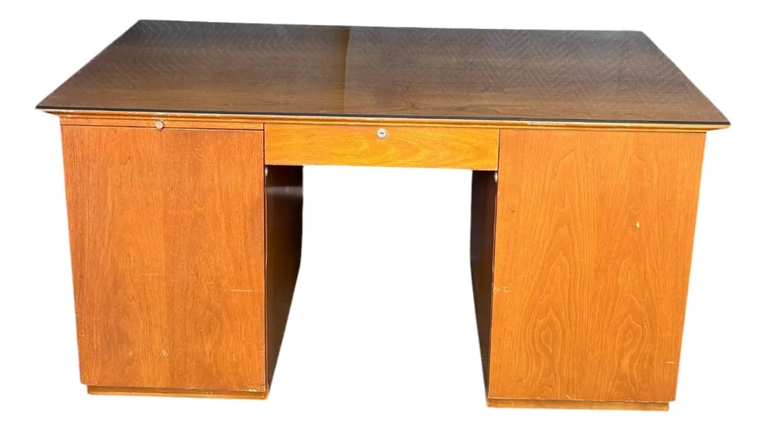 Widdicomb T. H. Robsjohn-Gibbings Mid Century Modern 1950s Partners Desk (1 of 12)