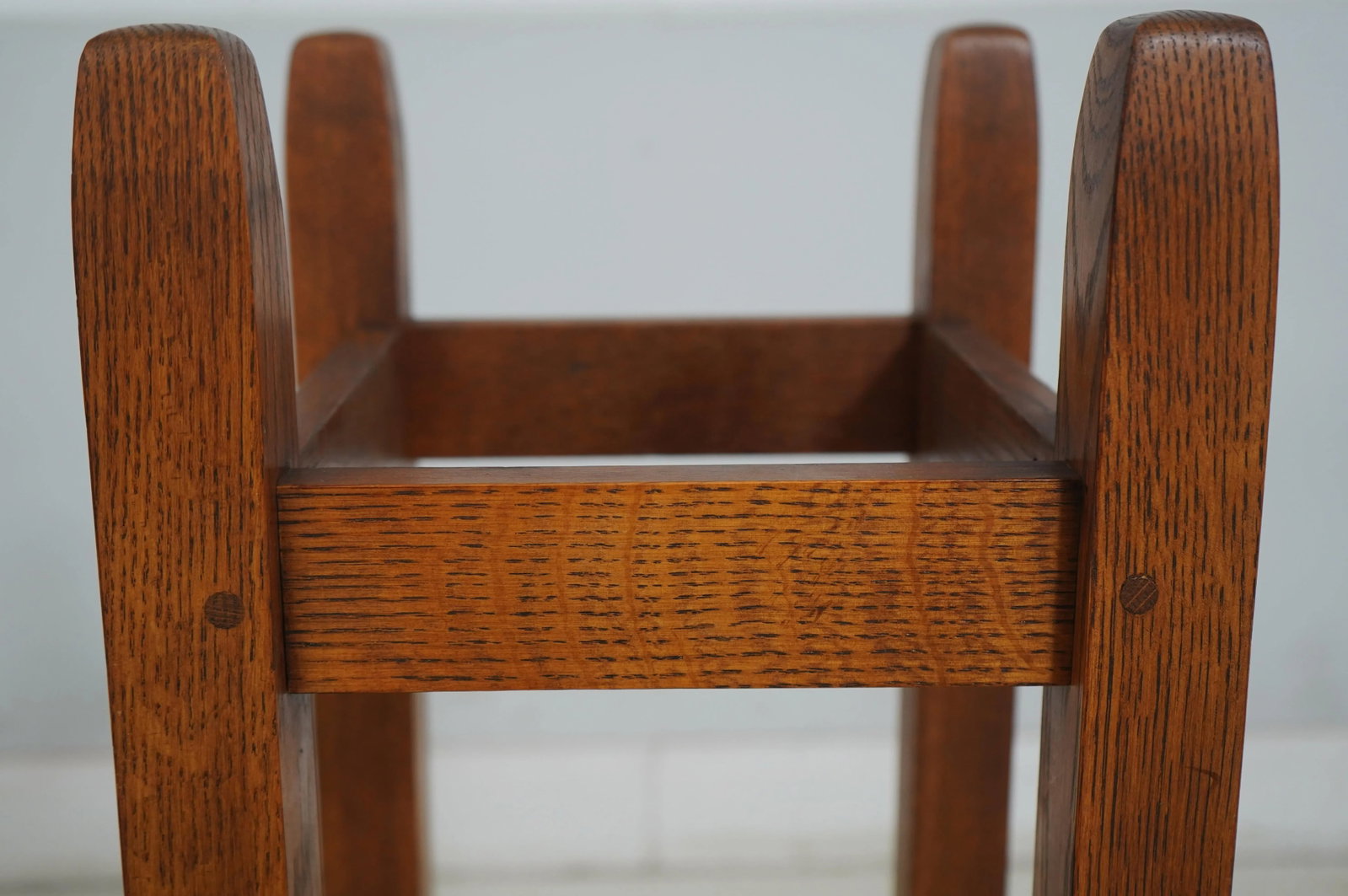 Stickley Mission Oak Arts & Crafts Umbrella Stand - 8