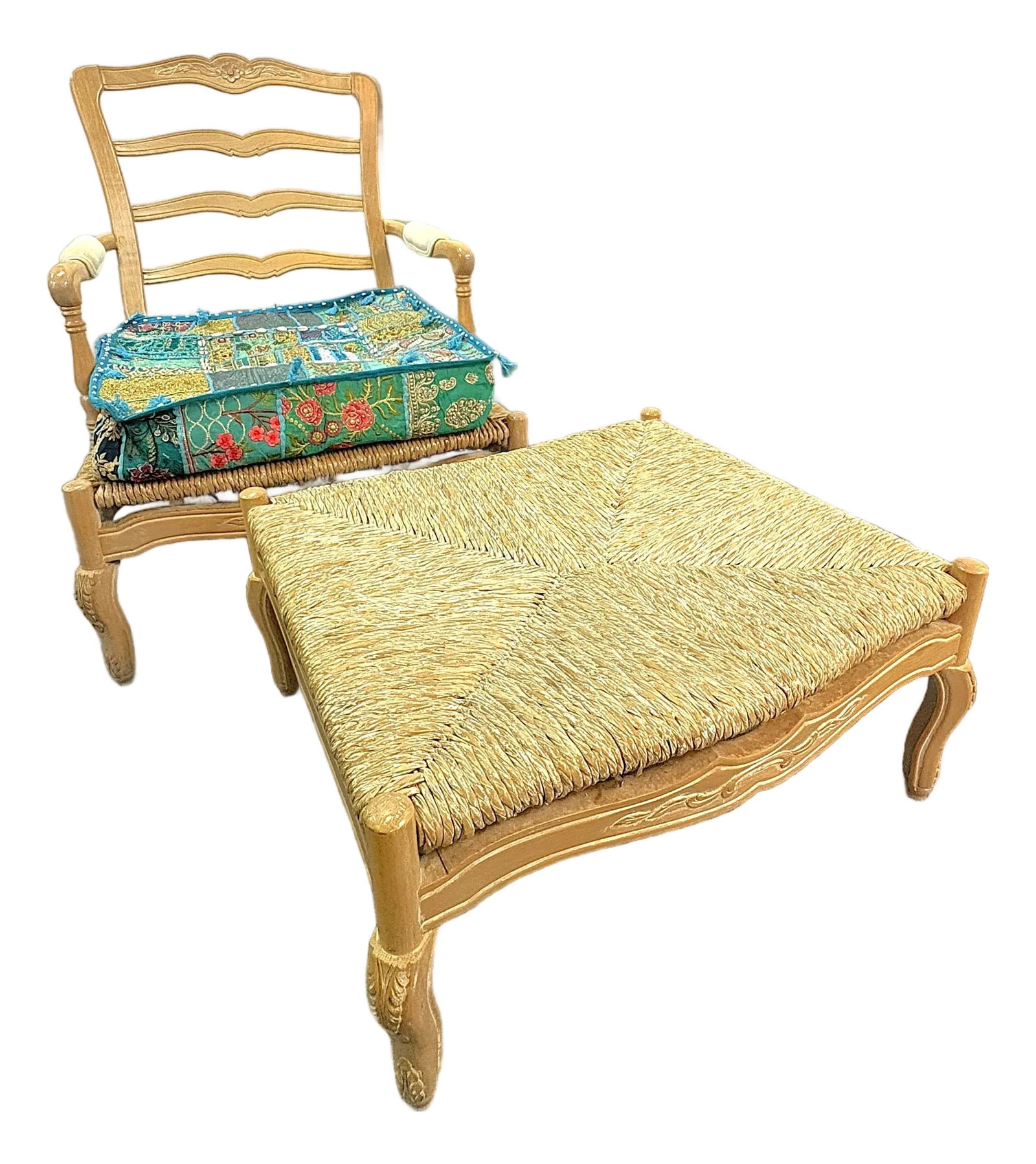 Vintage Kreiss Collection Ladderback Lounge Chair With Ottoman: Nice vintage ladderback lounge chair from the late 20th century. The piece is very well made by Kreiss Collection Furniture and maintains a manufacturer label. The wood has a natural white oak finish 
