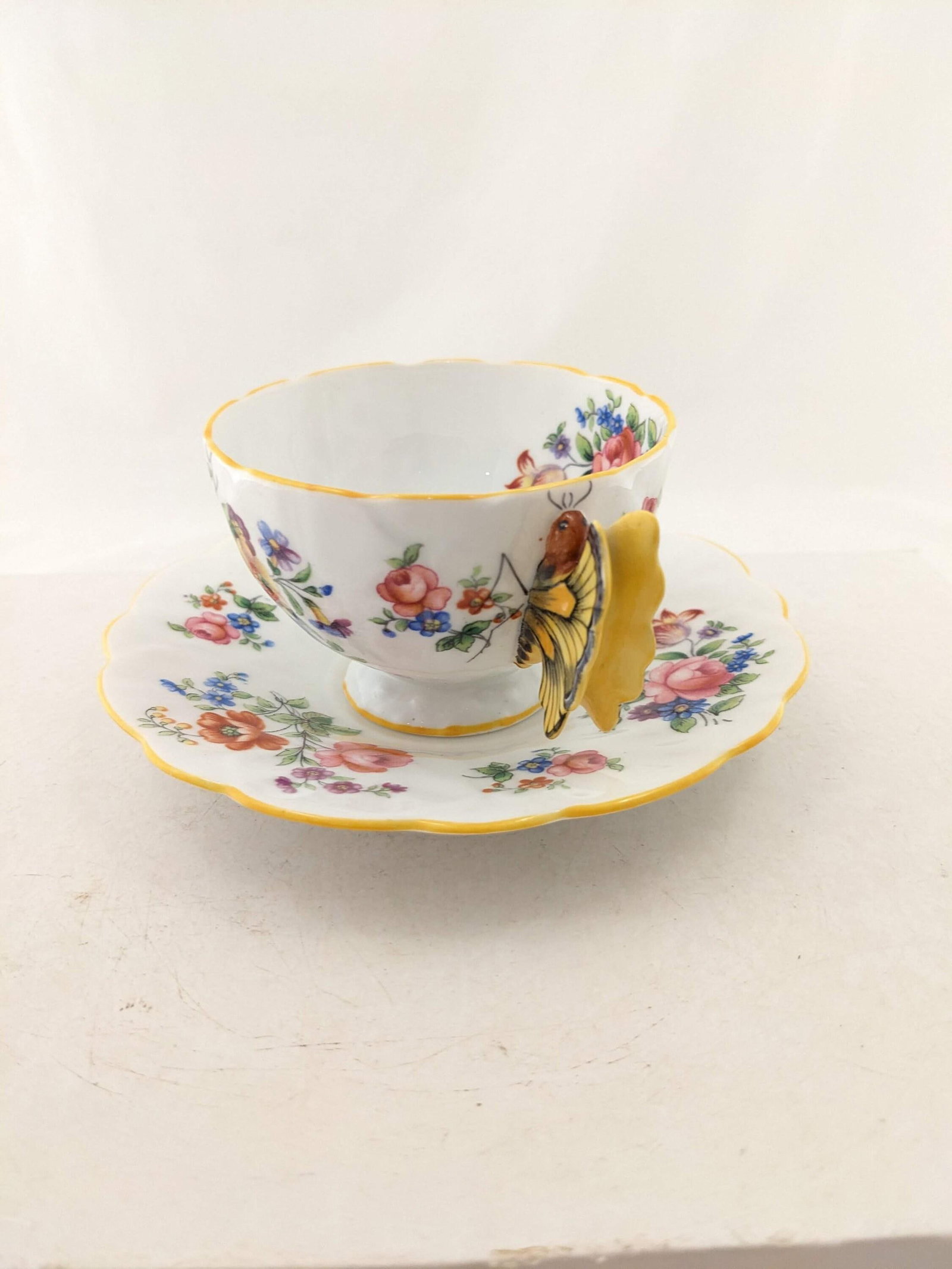 Rare Vintage Aynsley Teacup and Saucer With Yellow Butterfly Handle - 2