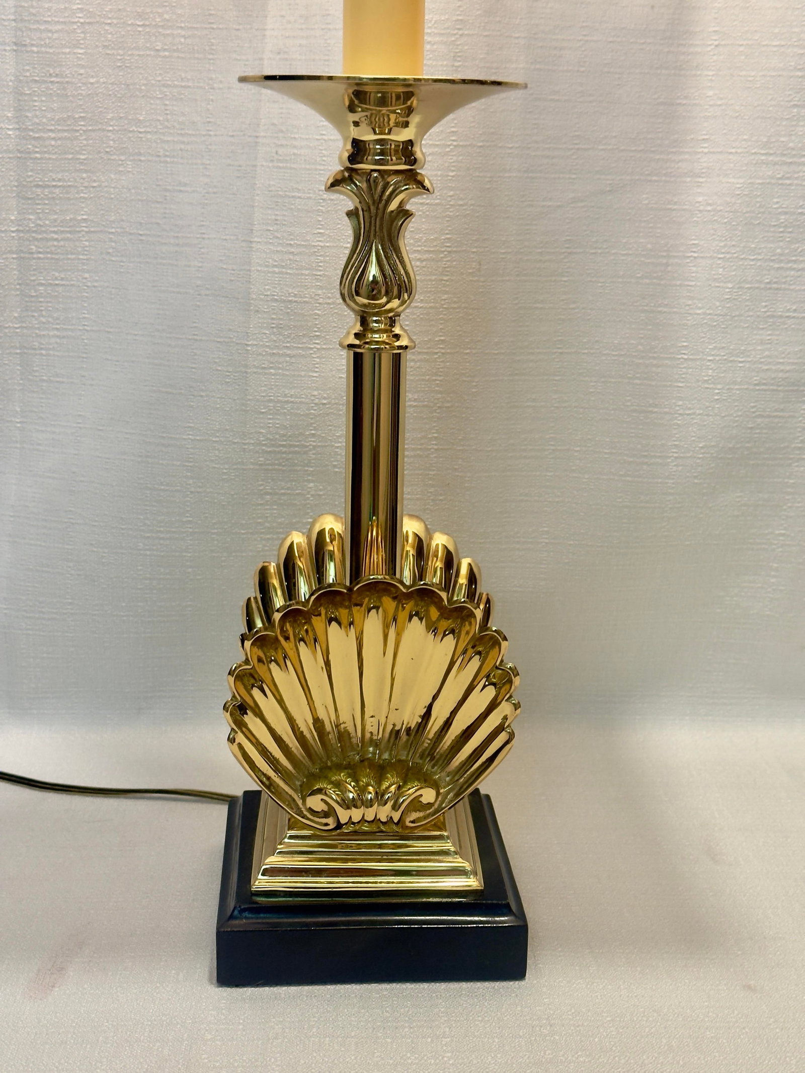 1970s Sarried, LTD Solid Brass Shell Candlestick Table - 11