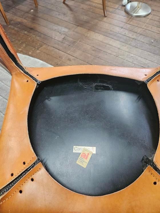 1970s Pair of Cab 413 Armchairs in Cognac Leather by Mario Bellini for Cassina - 14