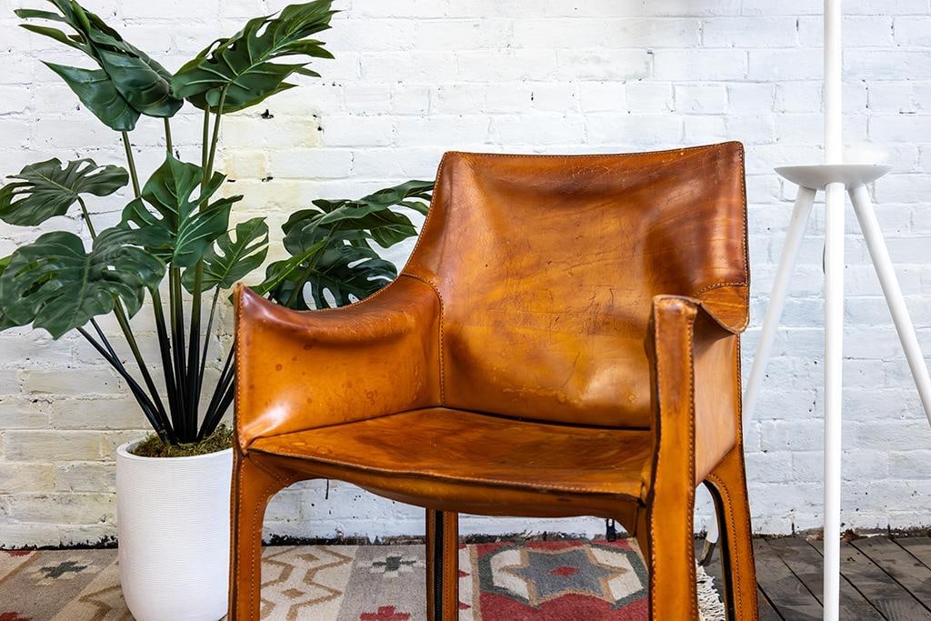 1970s Pair of Cab 413 Armchairs in Cognac Leather by Mario Bellini for Cassina - 2