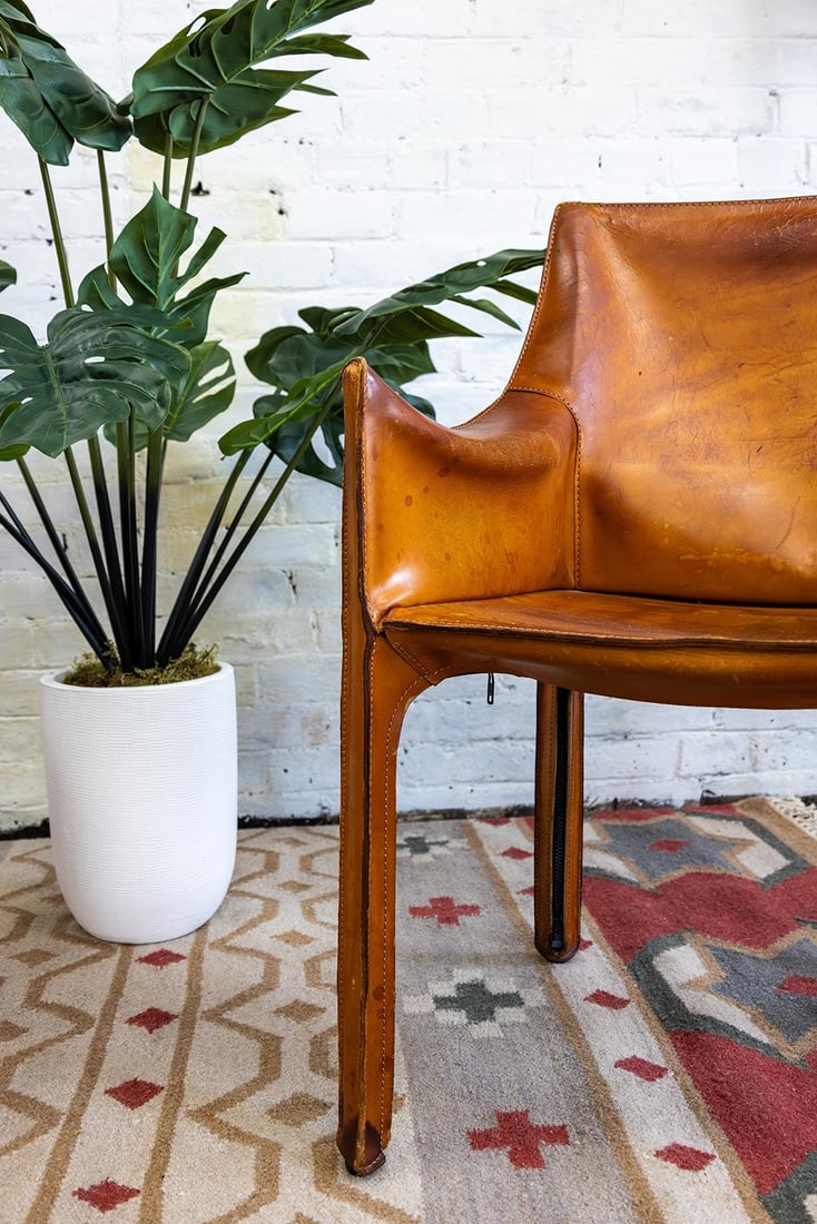 1970s Pair of Cab 413 Armchairs in Cognac Leather by Mario Bellini for Cassina - 3