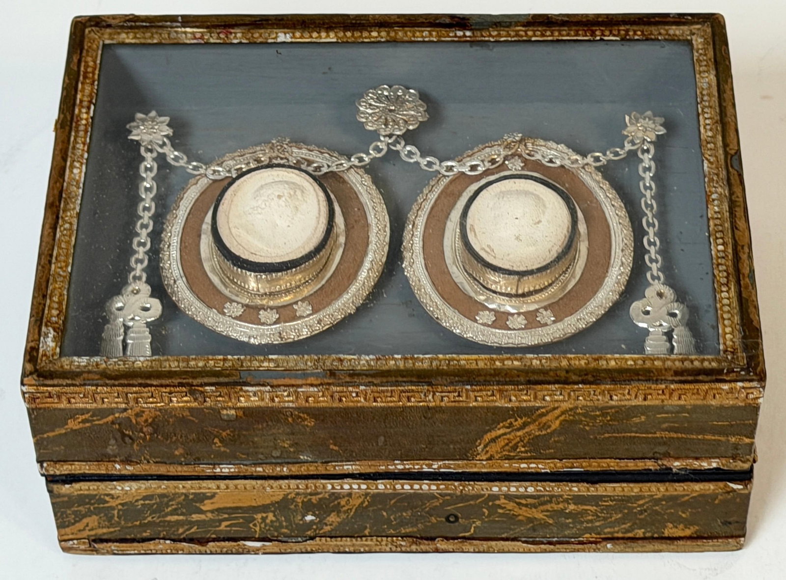 19th C. Italian Grand Tour Intaglio Plaster Medallion & Gilt Marbled Leather Box - 3