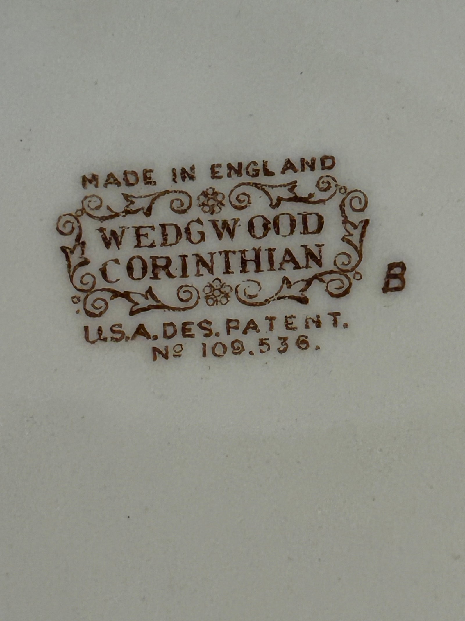 1930's Wedgewood China Corinthian Hampton Court With Celadon Mint Green Rim - A Set of 60 Pieces - 15