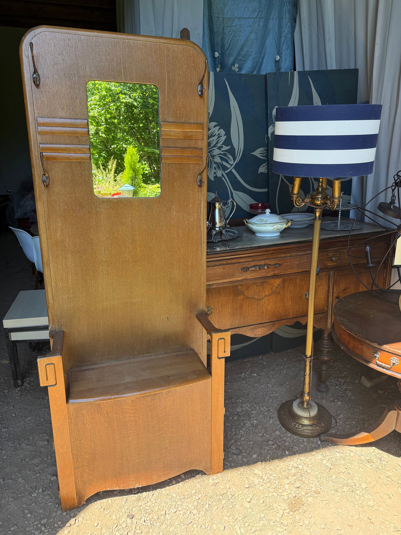 1930s Arts & Crafts Hall British Tree With Mirror and Storage Bench by Harris Lebus - 7