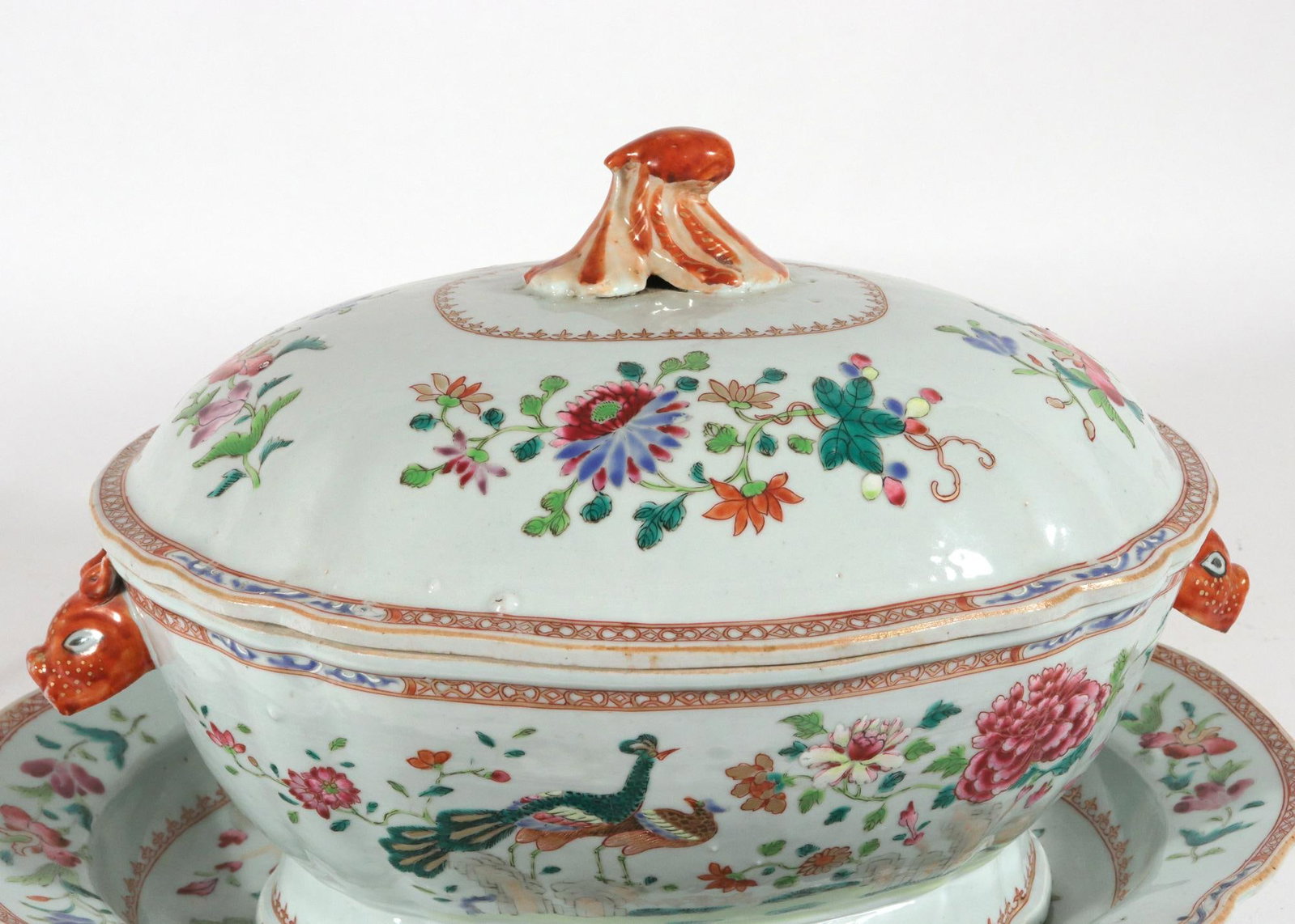 18th-Century Chinese Export Porcelain Double Peacock Pattern Soup Tureen, Cover & Stand - 4