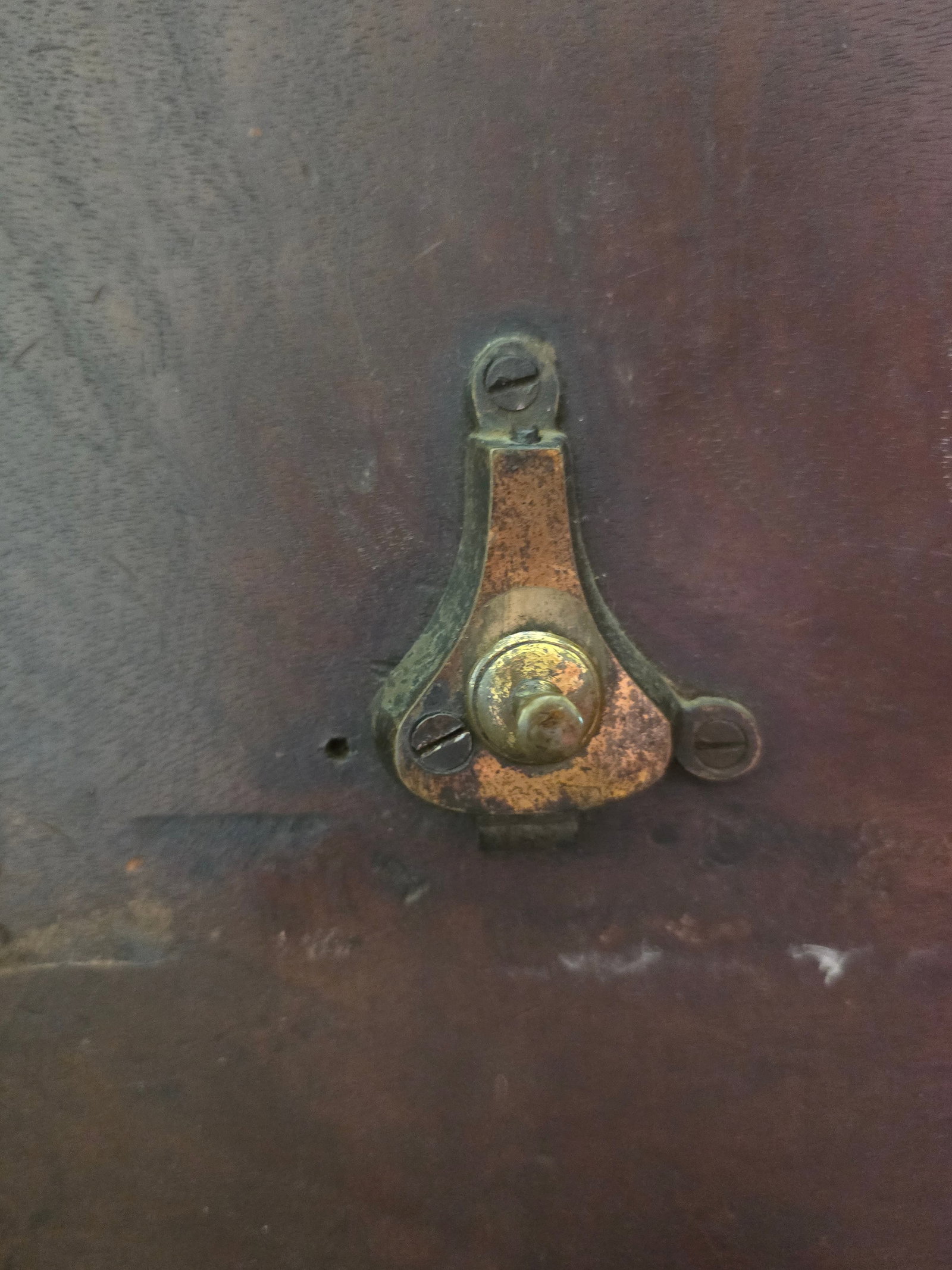 18th Century Georgian Mahogany Tilt Table - 6