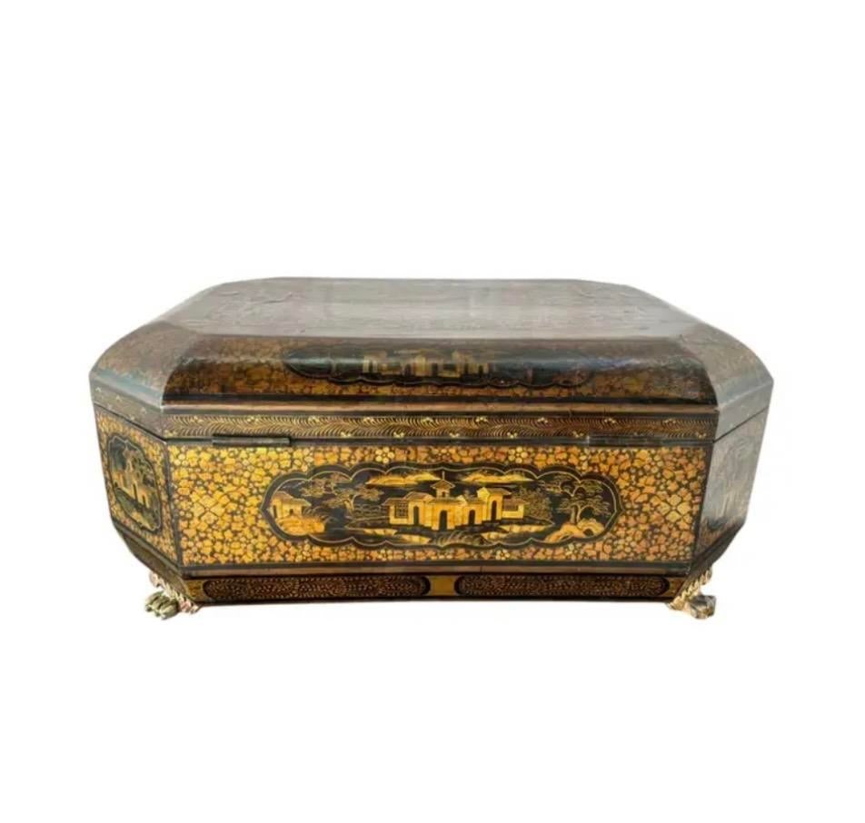 19th Century Chinese Export Lacquer Chinoiserie Sewing Box - 4