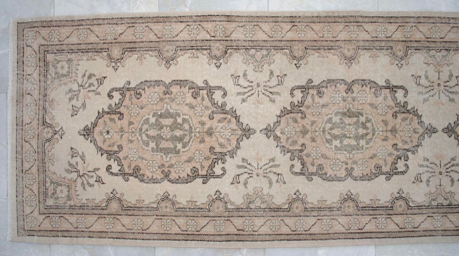 Hand-Knotted Earth Tones Turkish Runner Rug Faded Colors Low Pile Hallway Decor - 2'9"³x - 8