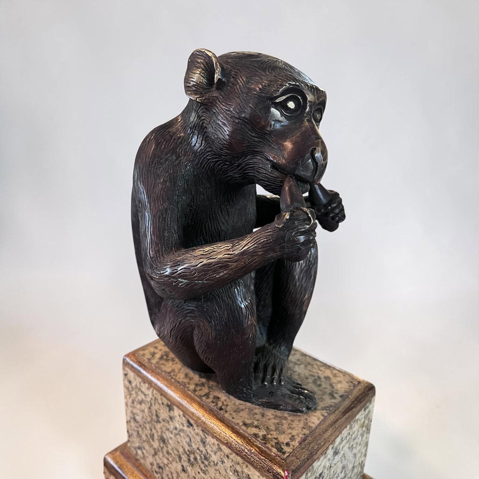 Vintage Maitland-Smith Bronze Monkey Sculpture on Stone Pedestal - 3