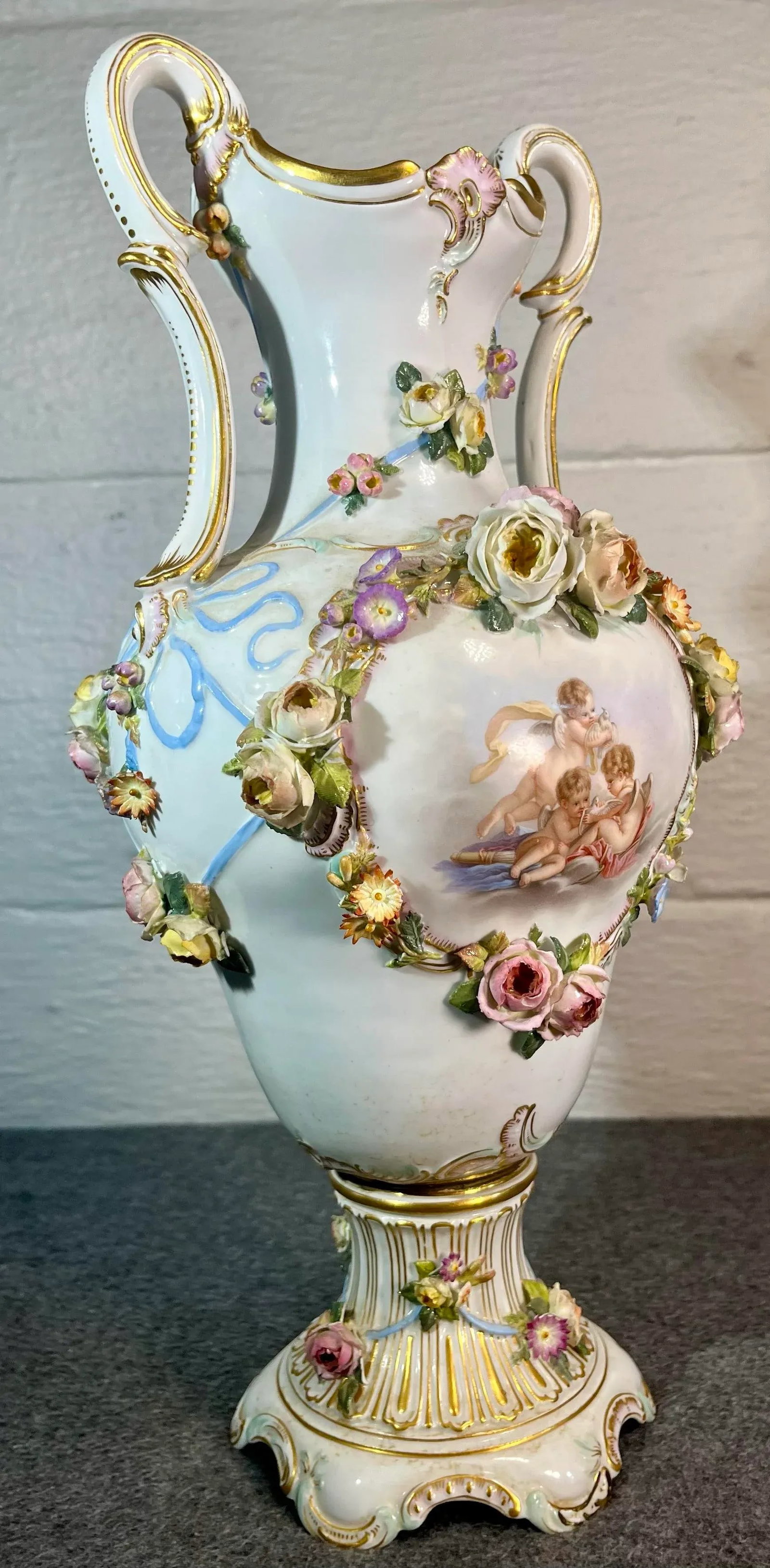 Antique Meissen Decorative Porcelain Handled Vase - 10
