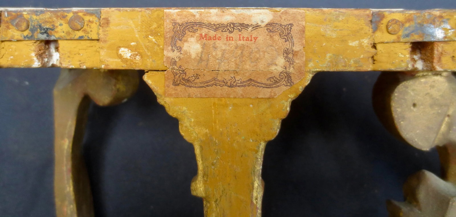 Vintage Carved Italian Gilt Wood Wall Brackets - A Pair of 2 - 7