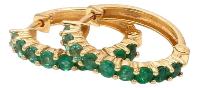 1.10 cts Natural Zambian emerald earrings in 14k gold (1 of 18)