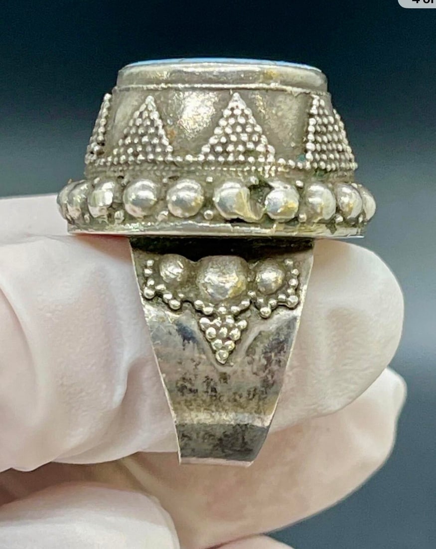 Antique Yemen Sterling Silver Blue Howlite Tower Ring. Antique Yemen Jewelry, Size 9 - 3