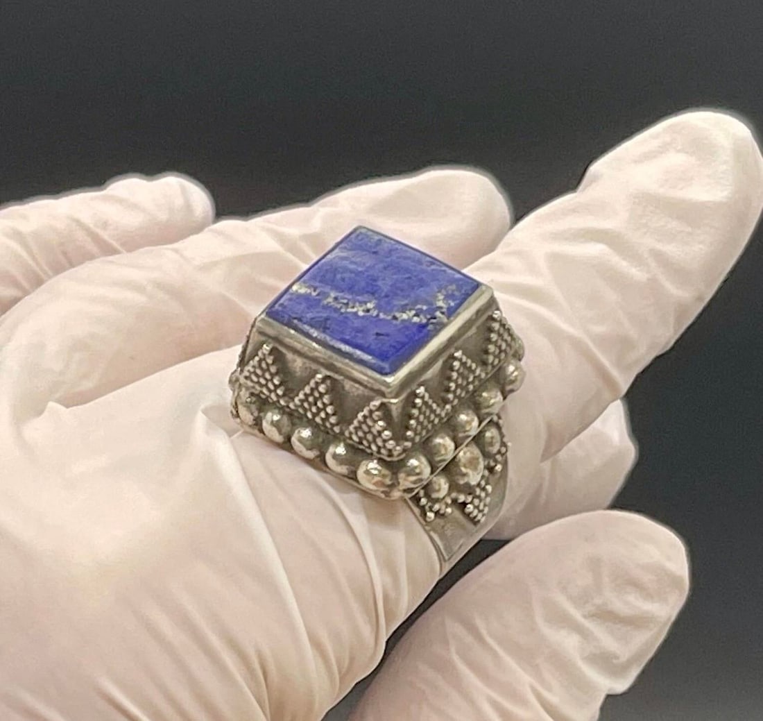 Antique Yemen Sterling Silver Lapis Lazuli Tower Ring, Size 9.5. Antique Yemen Jewelry - 13