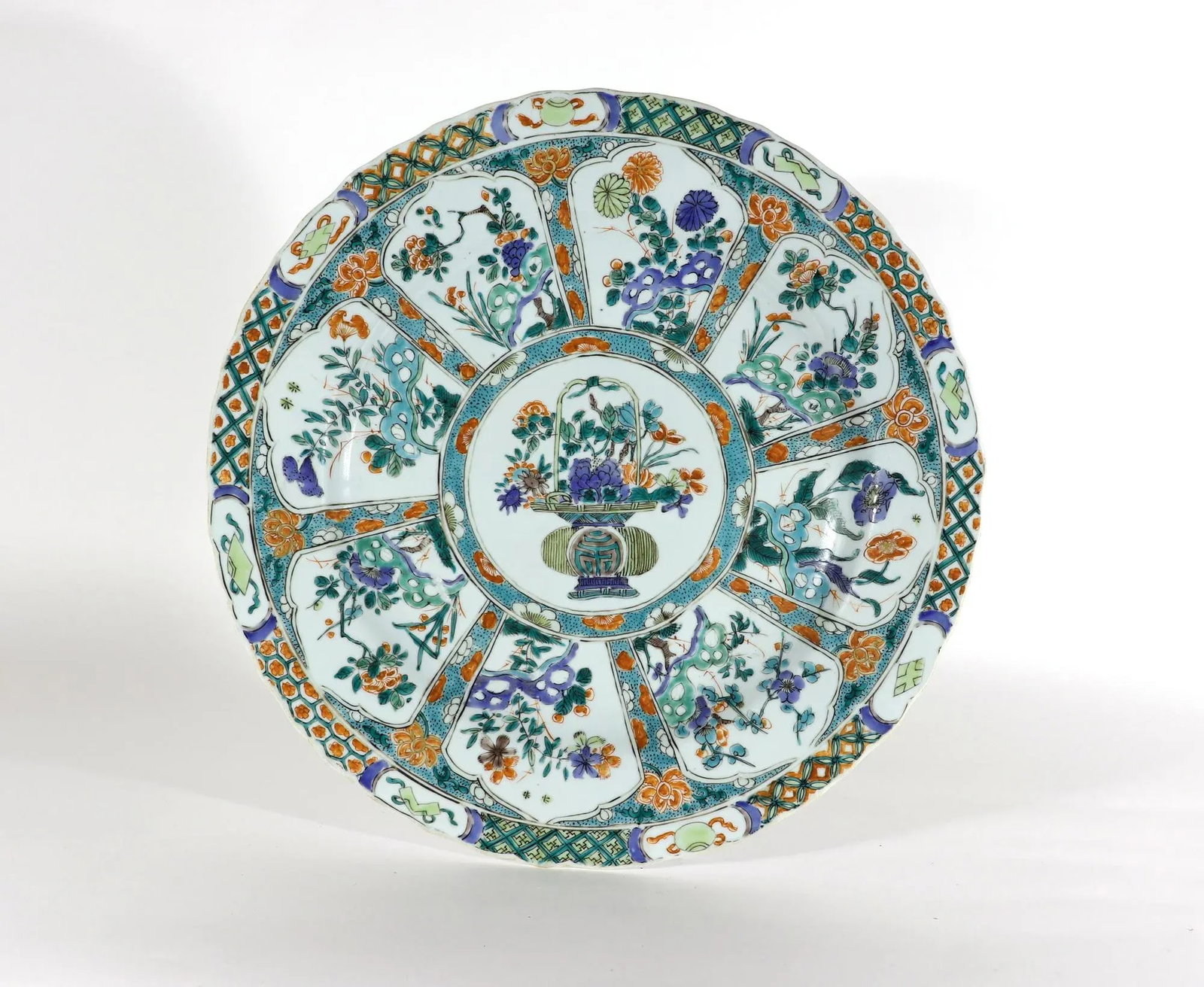Chinese Porcelain Famille Verte Large "Flower Basket" Dish, Kangxi Period - 13
