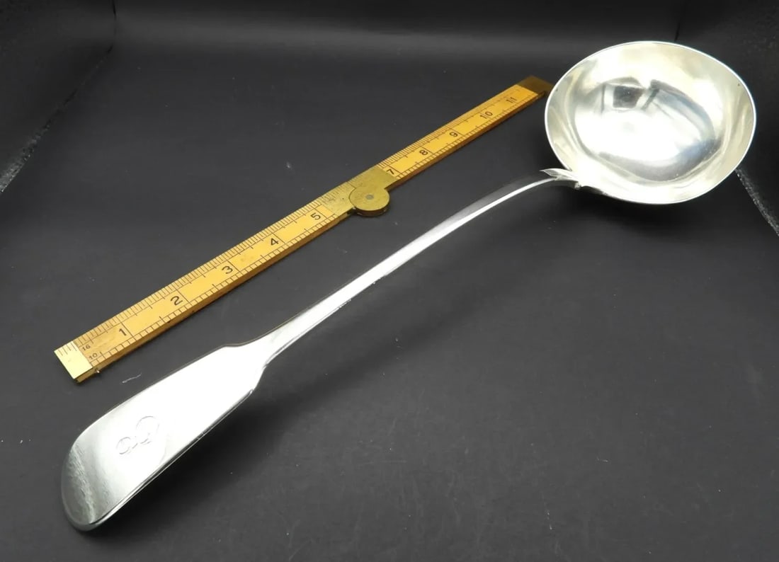 Antique Sterling Silver William Chawner II London Soup Wedding Punch Ladle, 1832 - 2