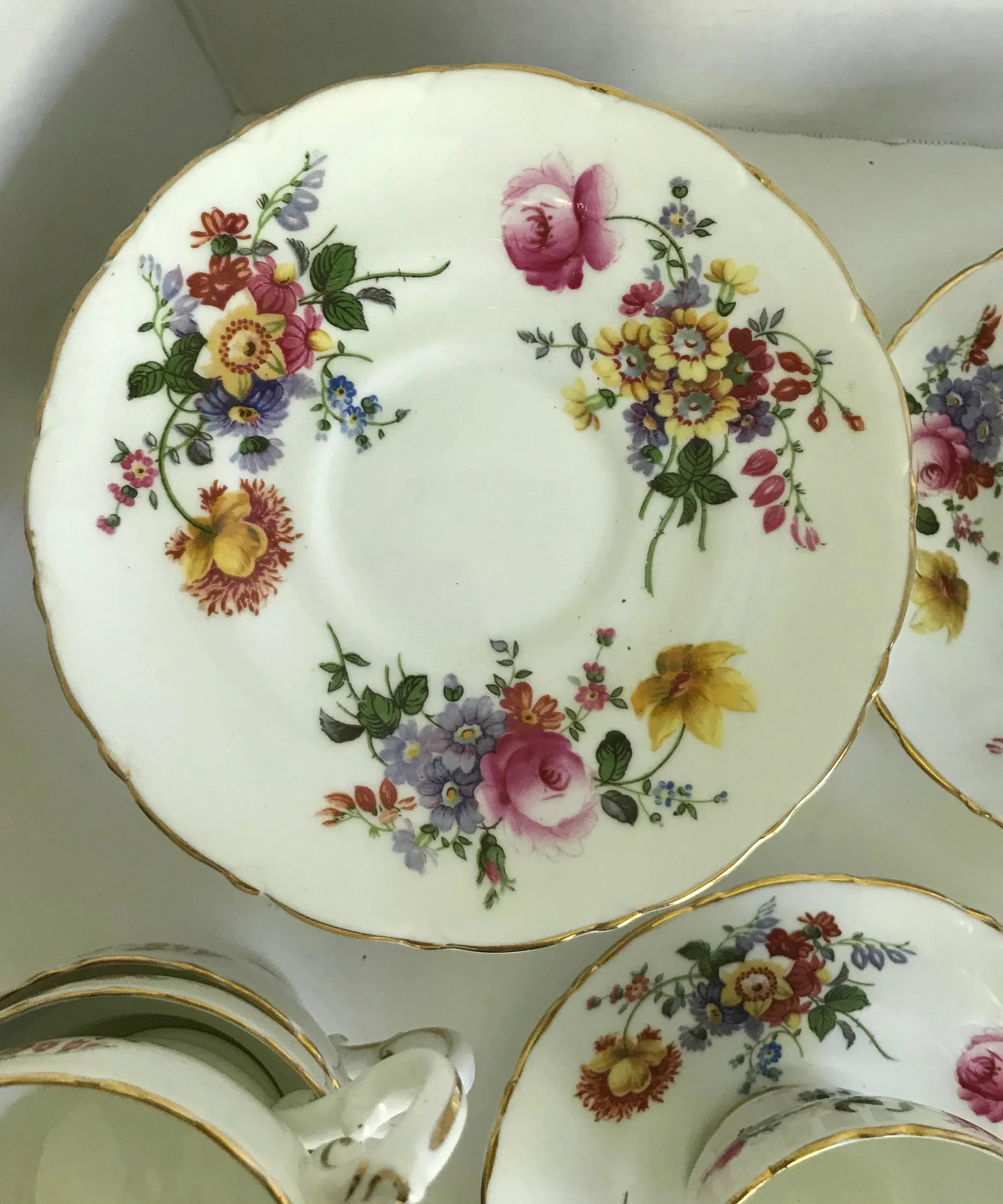 1940s English Royal Cauldon China Set of 70 Pieces - 8