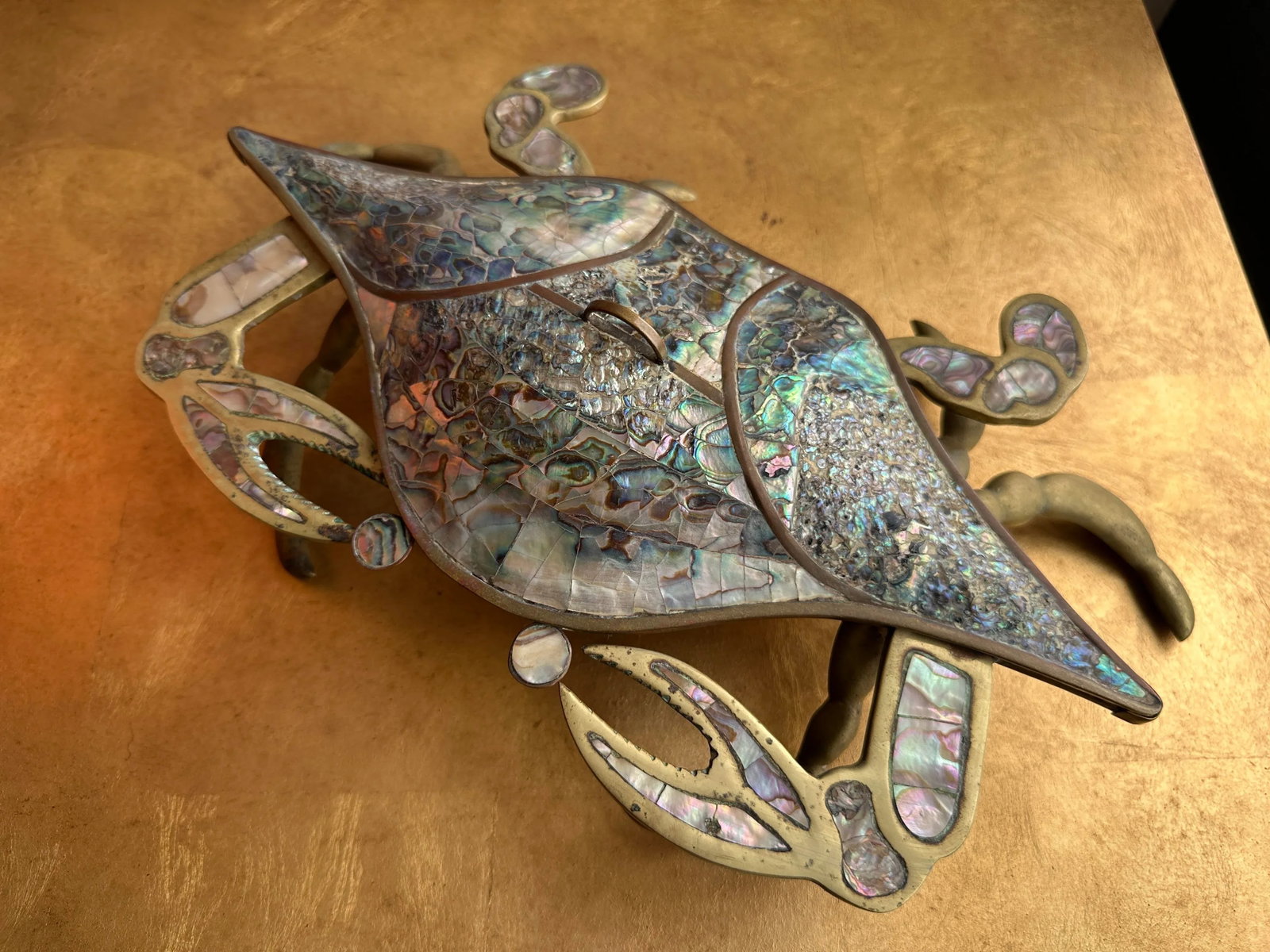1970s Brass Crab Sculpture Trinket Box - 10