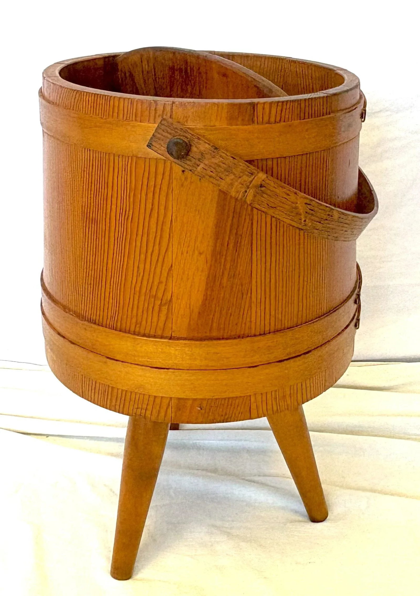 Mid Century Primitive Natural Oak Wooden Firkin Bucket With Handle - 5