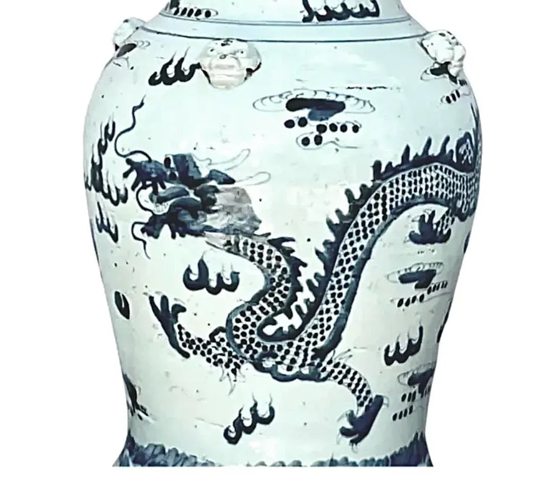 Chinese Blue and White Chinese Porcelain Jars With Lids - A Pair - 5