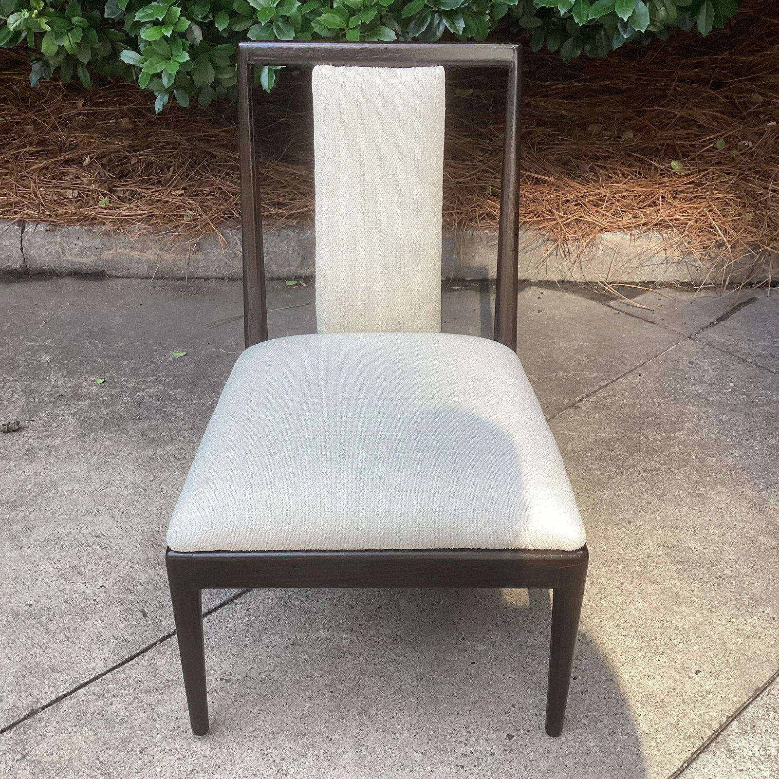 1950s Chic Tommi Parzinger Style Low Slung Slipper Chairs in New Boucle Upholstery - Set of 2 - 4