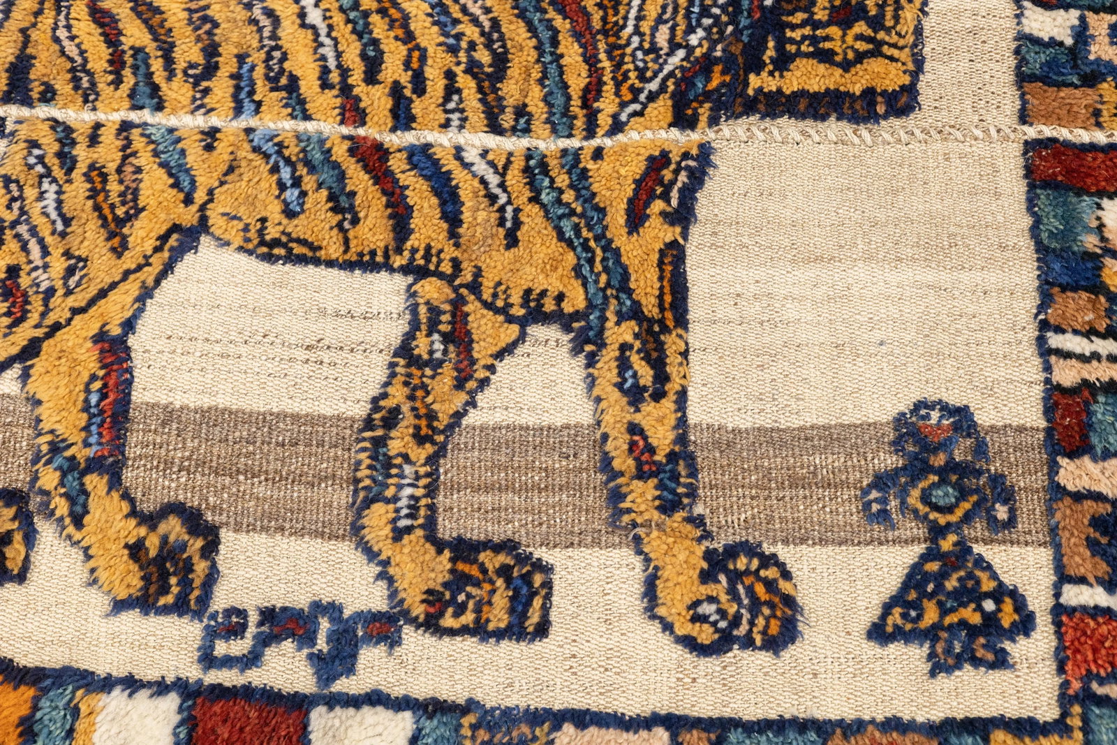 Antique Handwoven Gabbeh Palas Textile Art - 12