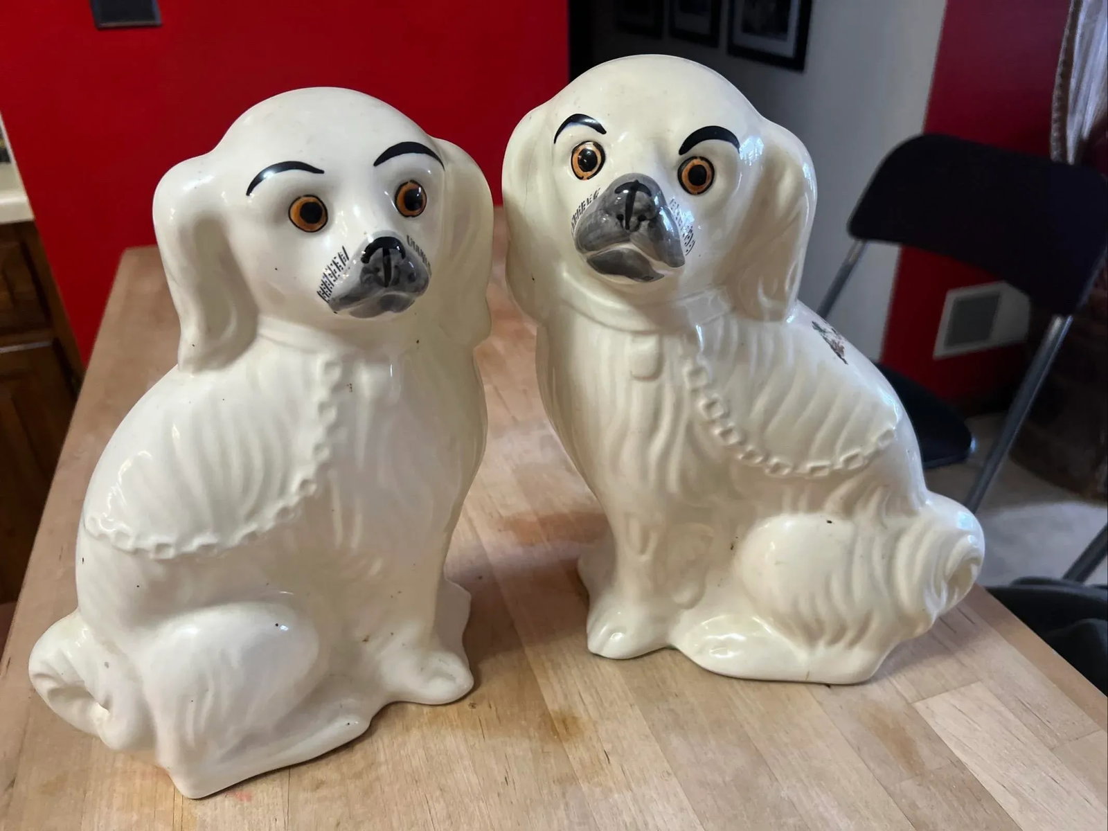 Pair of Vintage Decorated Staffordshire Dogs, Circa 1930's - 14