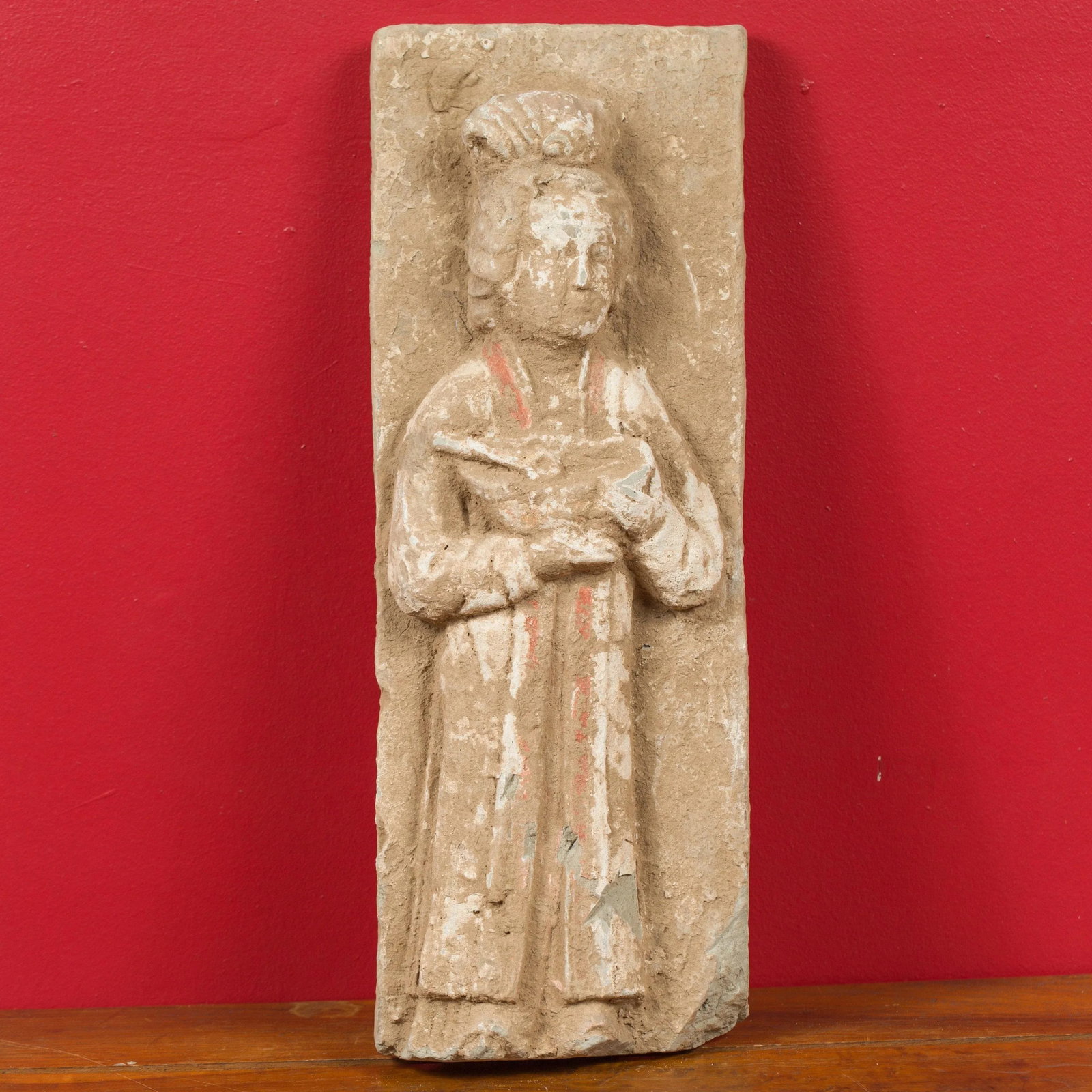 Chinese Han Dynasty Period Wall Plaque Depicting a Woman Carrying a Dish - 3