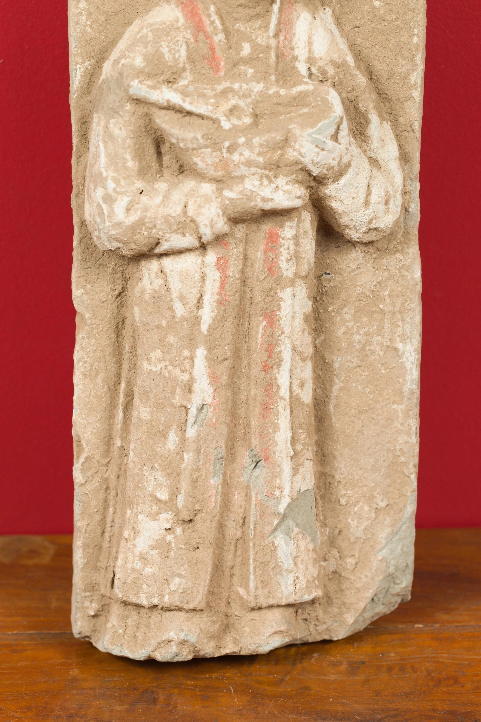 Chinese Han Dynasty Period Wall Plaque Depicting a Woman Carrying a Dish - 6