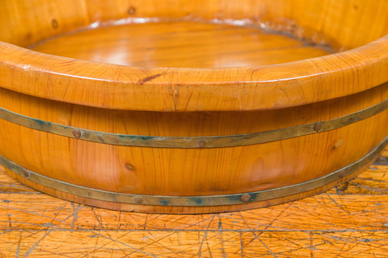 Mid 19th Century Chinese Qing Dynasty Period Elm Round Rice Tray with Brass Braces - 12