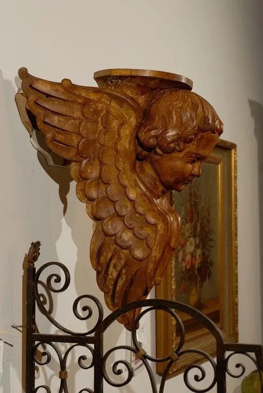 French 19th Century Wooden Wall Brackets with Carved Cherubs - A Pair - 5