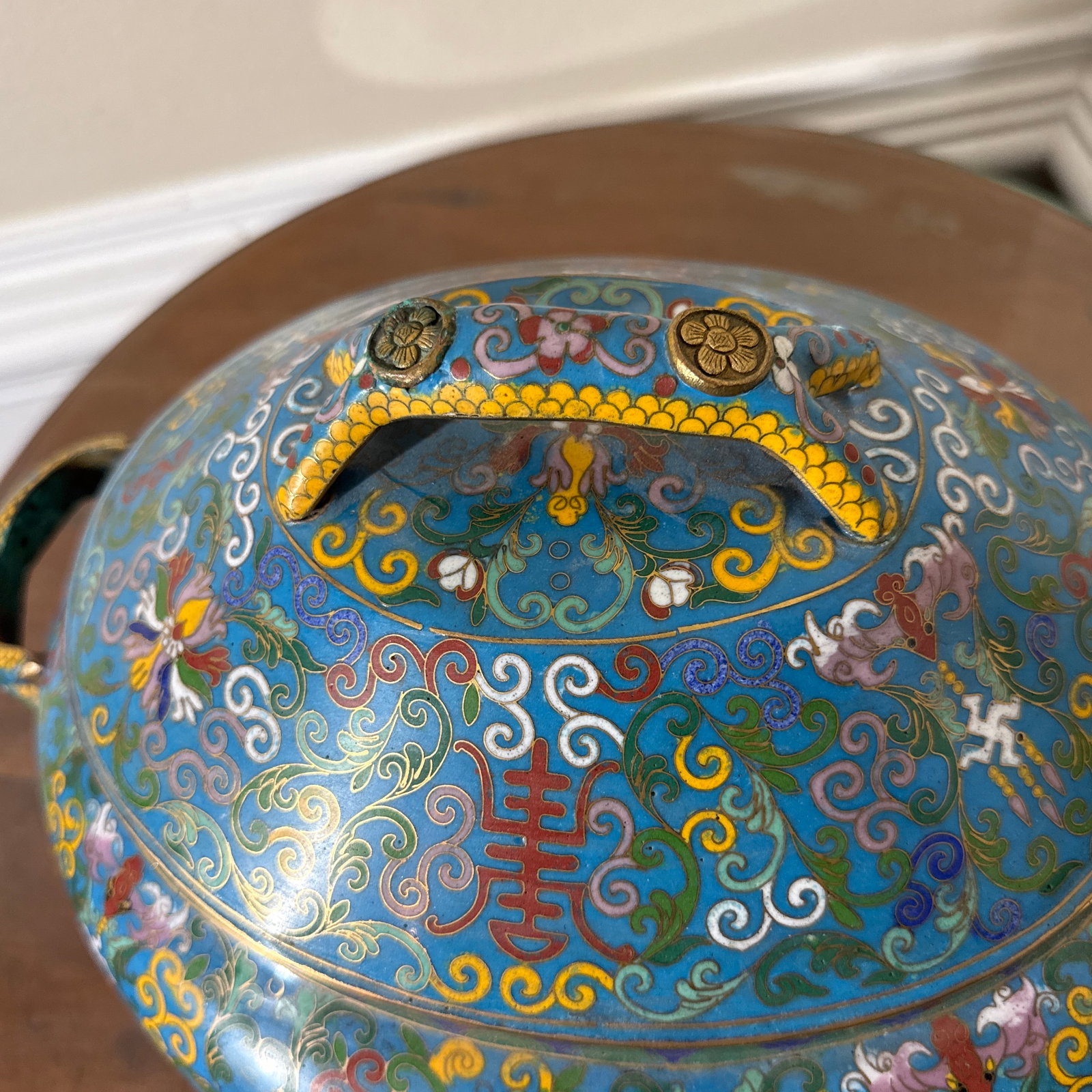 19th Century Antique Chinese Blue and Yellow Cloisonne Covered Tureen - 4