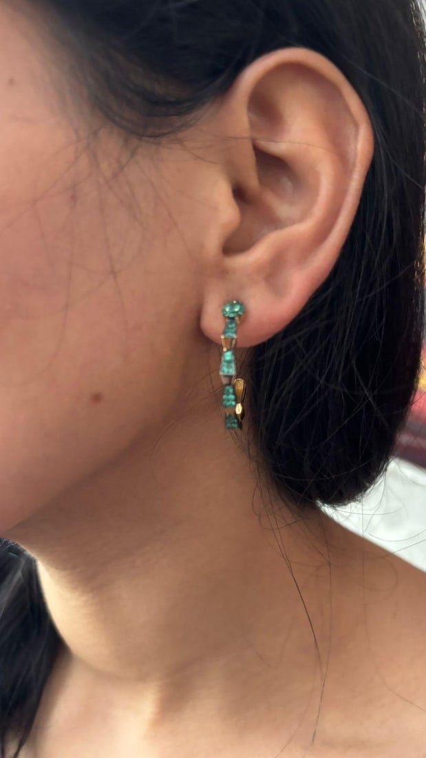 Natural emerald 0.81cts earring in 18k gold - 4