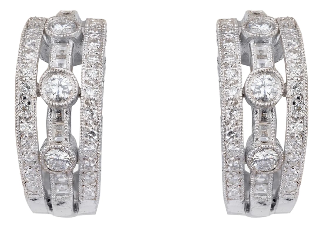 Diamond Earring in 18k gold: Diamond wt 0.83cts gold net wt 4.789gm(18k) Condition: Imperfections: No Imperfections Condition Notes: New Origin: India Materials & Techniques: 18K White Gold, Diamond International: No