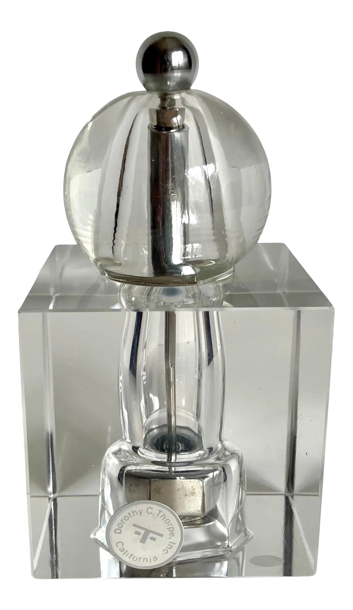 1950's Dorothy C. Thorpe Crystal Lucite Salt/Pepper Grinder: Here is a stunning tabletop piece by Dorothy C. Thorpe. It is a salt or pepper grinder made of a crystal base with a lucite top sphere and chrome stopper. It is very clean (possibly unused) and has th