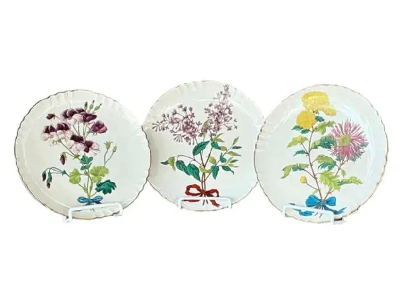 Minton Botanical Flower Spray Plates - 5