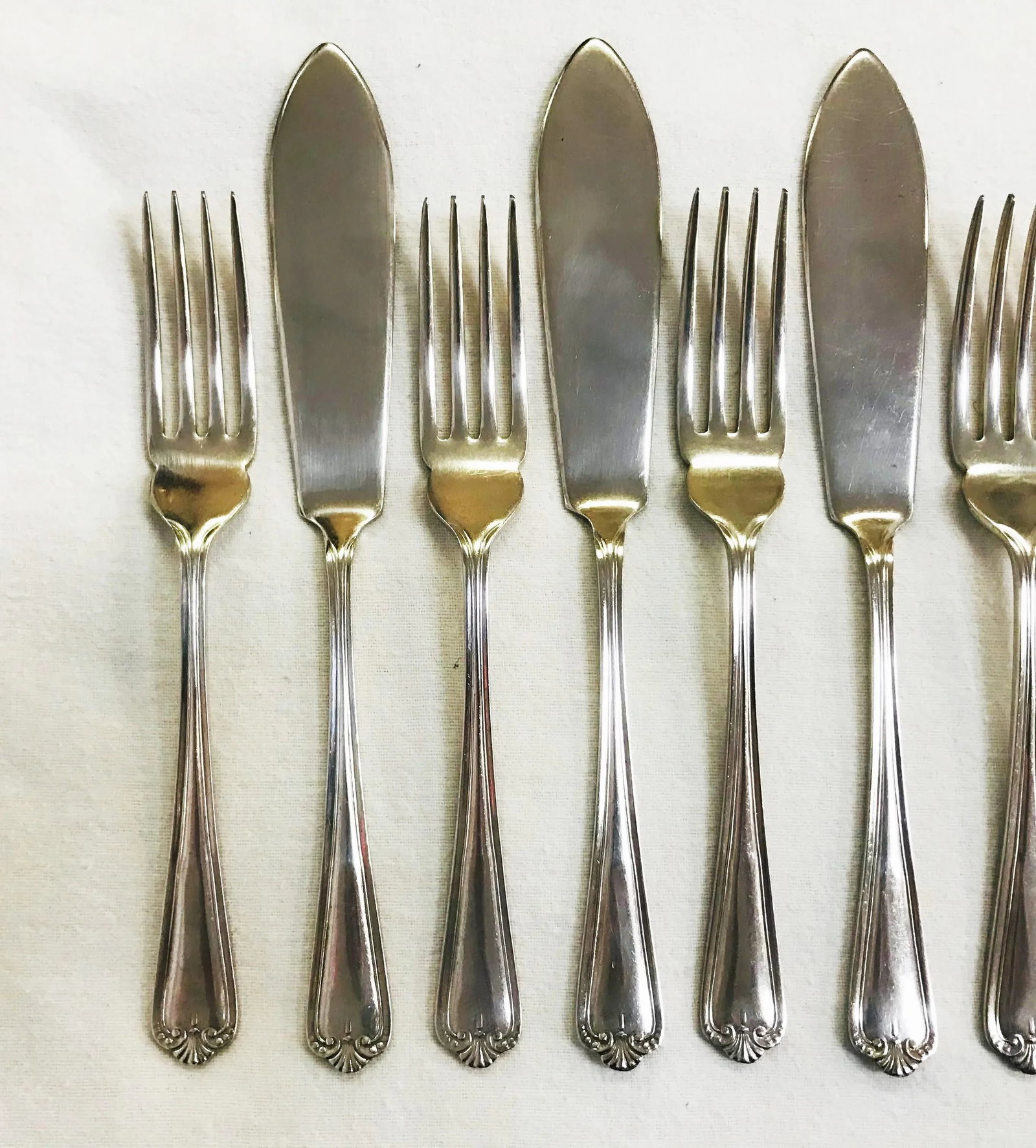 Needham, Veall & Tyzack Sheffield Fish Cutlery C1900- Set of 12 - 10
