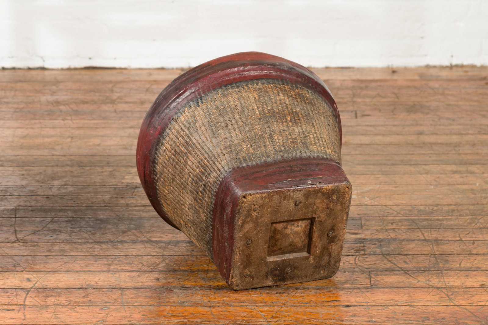 Thai 19th Century Rustic Hand-Woven Rattan Rice Basket with Red Rim - 10