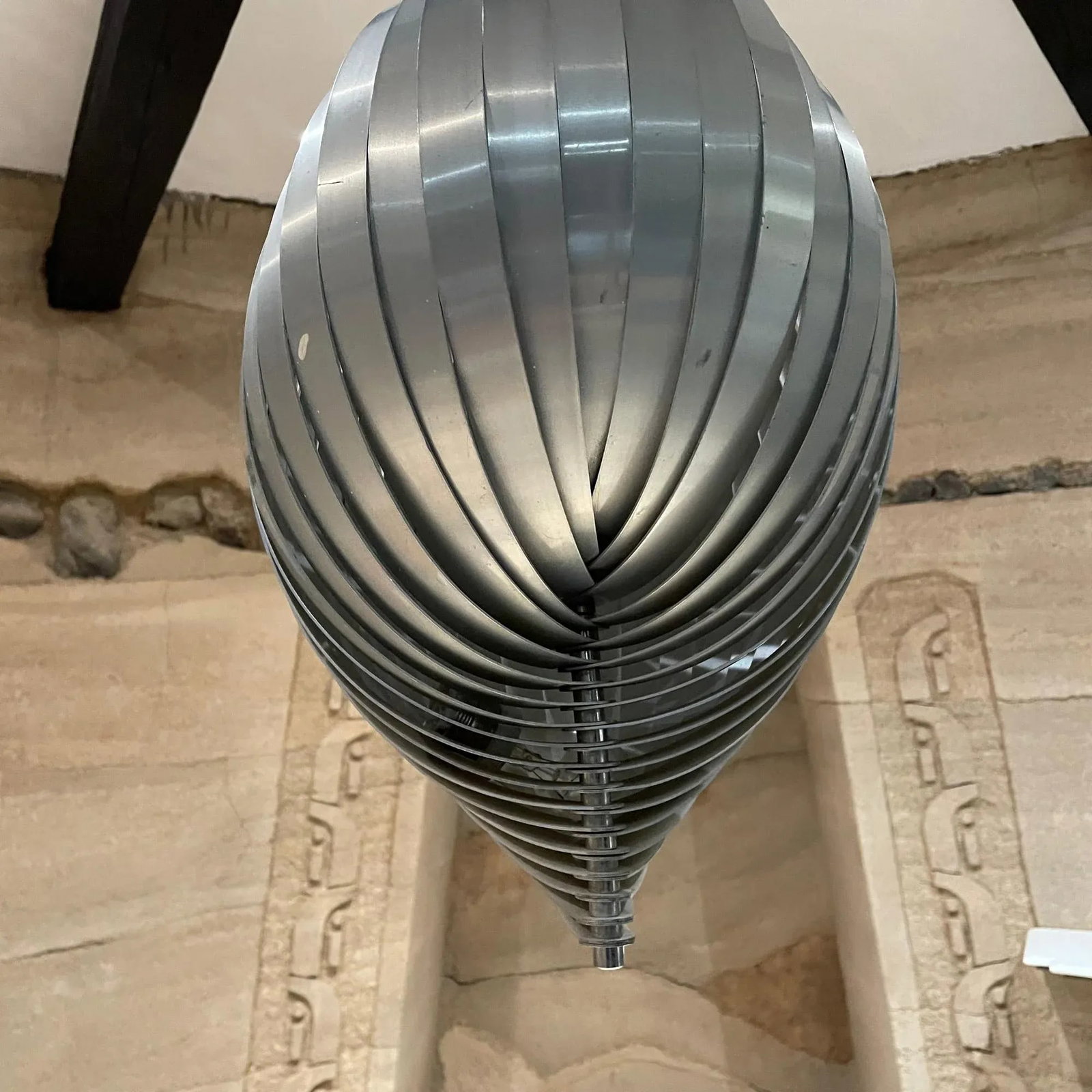 1970s French Aluminum Spiral Ceiling Pendant Twist Lamp Henri Mathieu France - 8