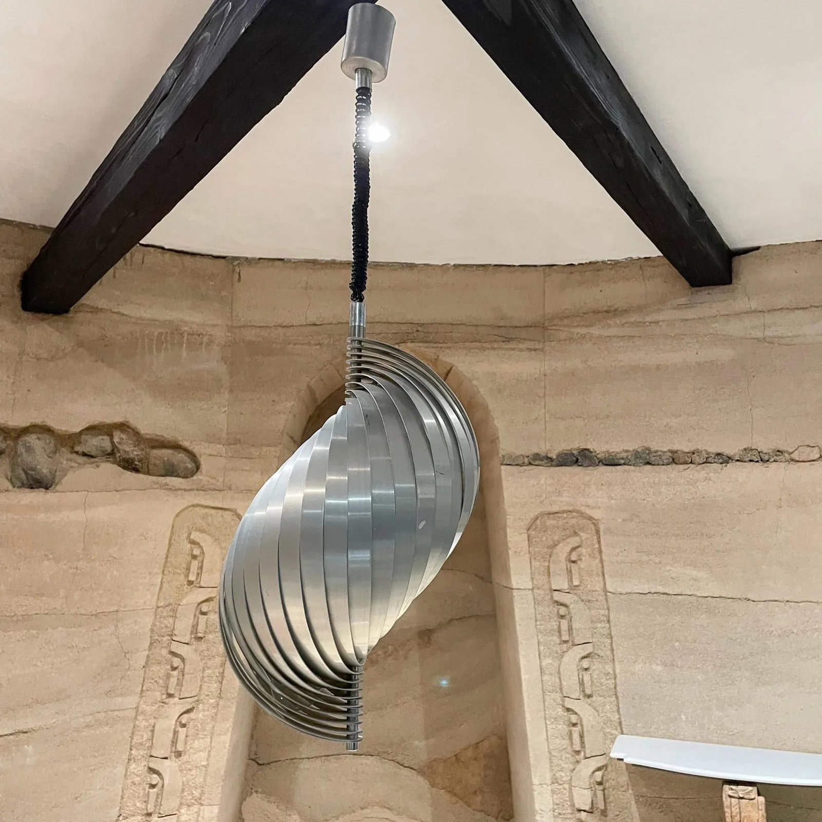 1970s French Aluminum Spiral Ceiling Pendant Twist Lamp Henri Mathieu France - 9