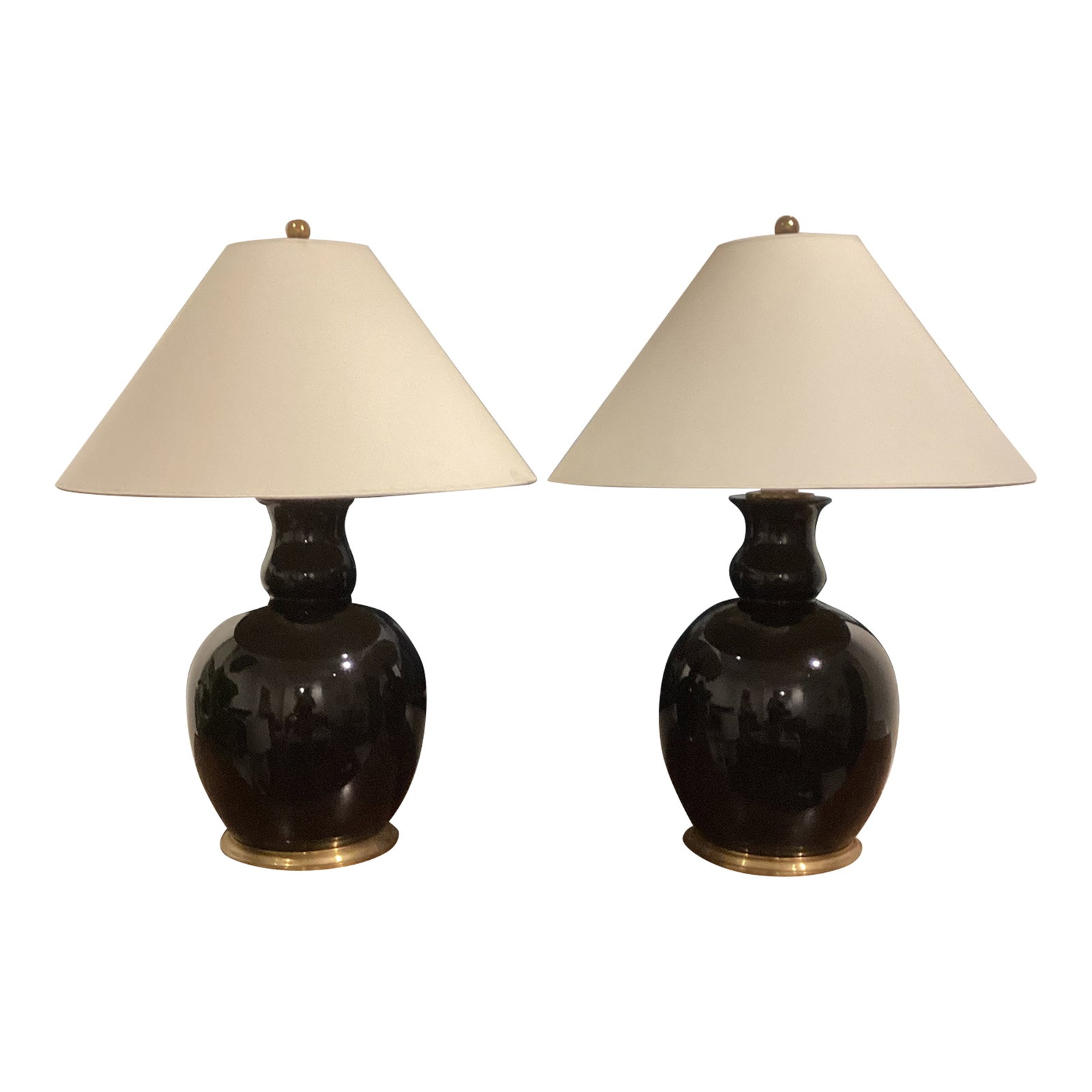 1990s Ralph Lauren Malin Ming Lamps With Cream Coolie Shades - a Pair: A striking pair of Ralph Lauren Home "Malin Ming" table lamps, featuring a timeless silhouette inspired by classic Ming Dynasty ceramics. The sculptural bodies are crafted in a deep black glazed