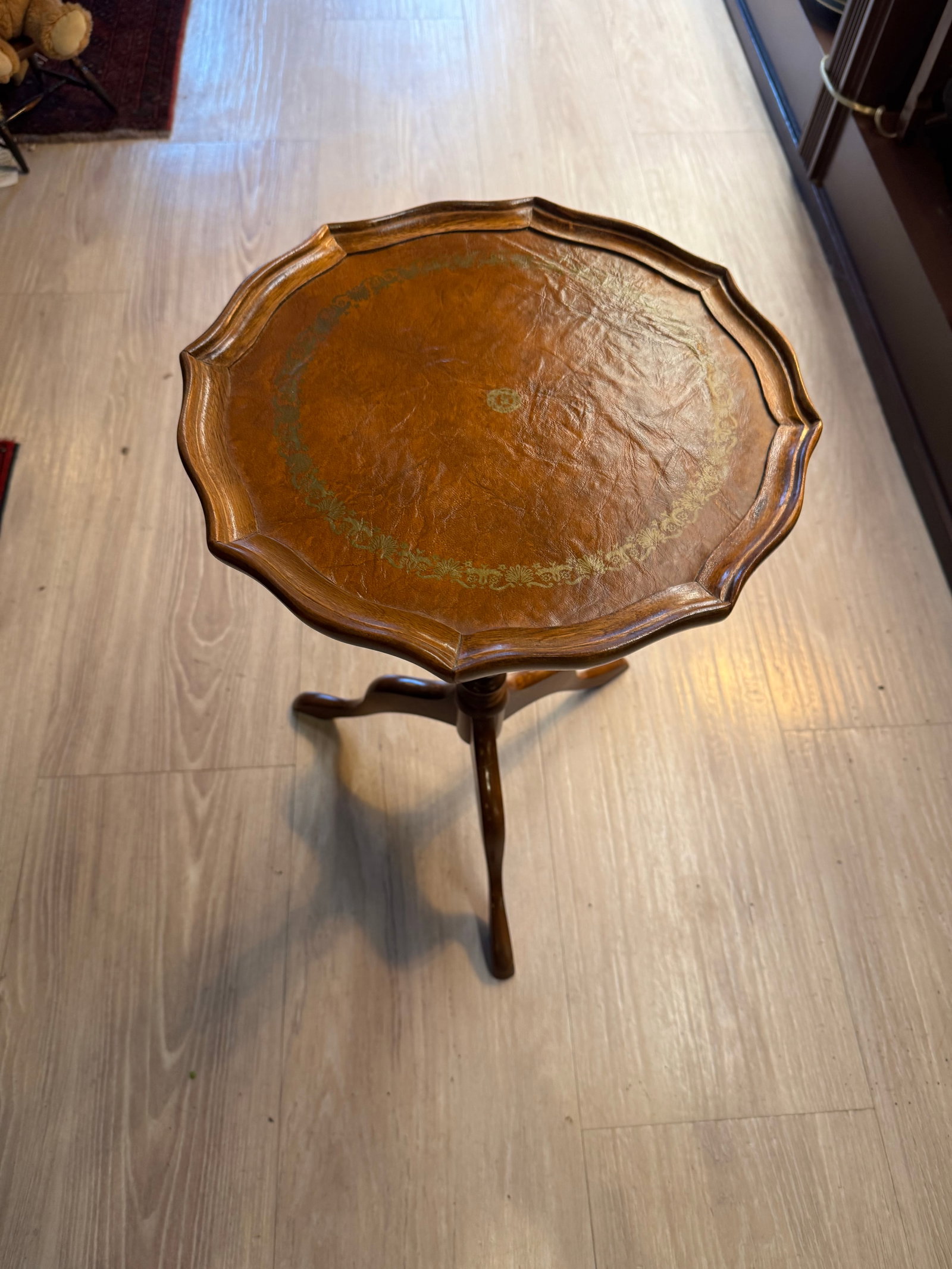 1910s Georgian Style Mahogany Pedestal Table With Tooled Leather Top [Rg] - 2