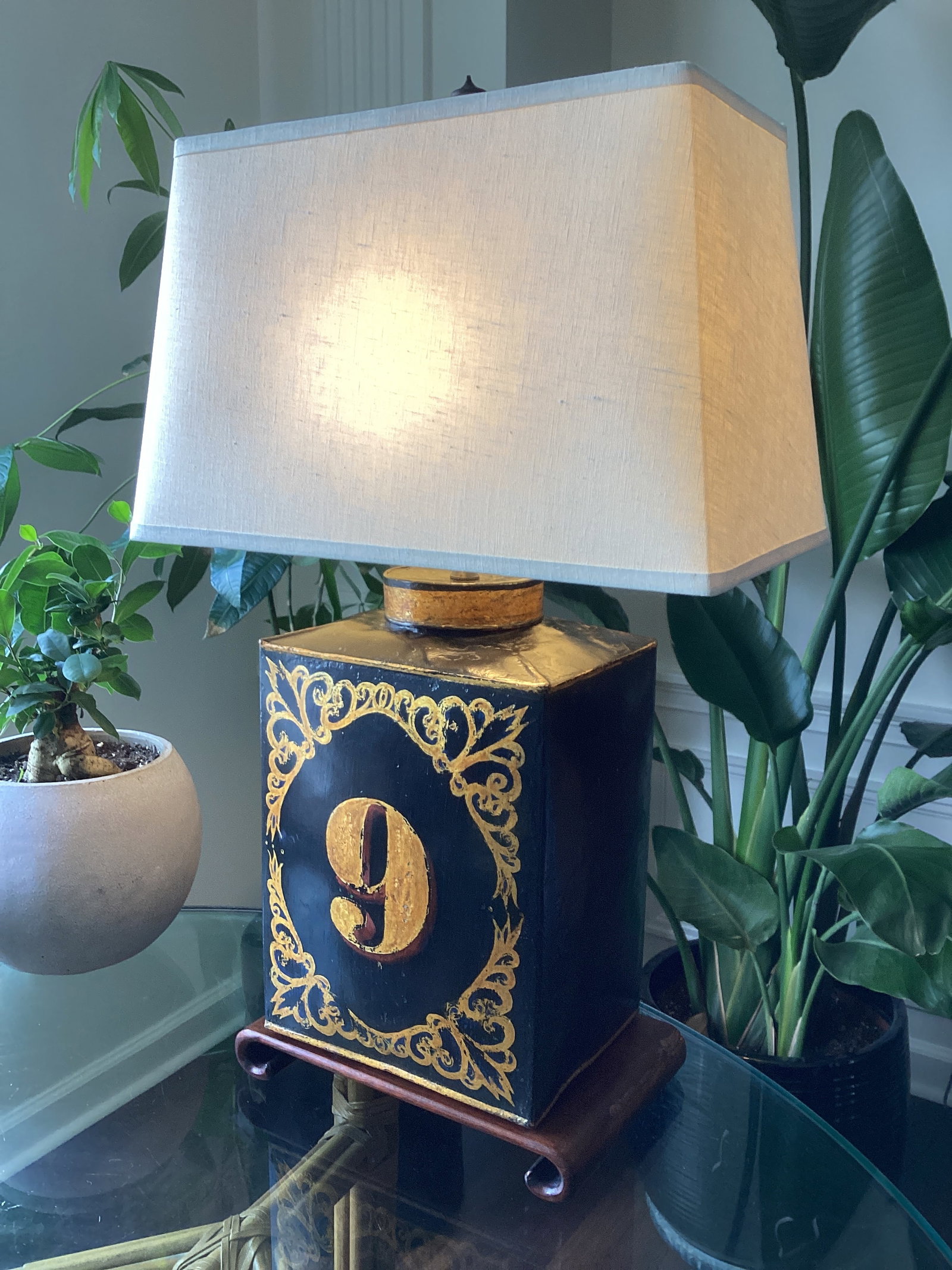 Vintage Tea Tin Folk Art "No. 9" Tole-Style Black & Gilt Table Lamp - 6