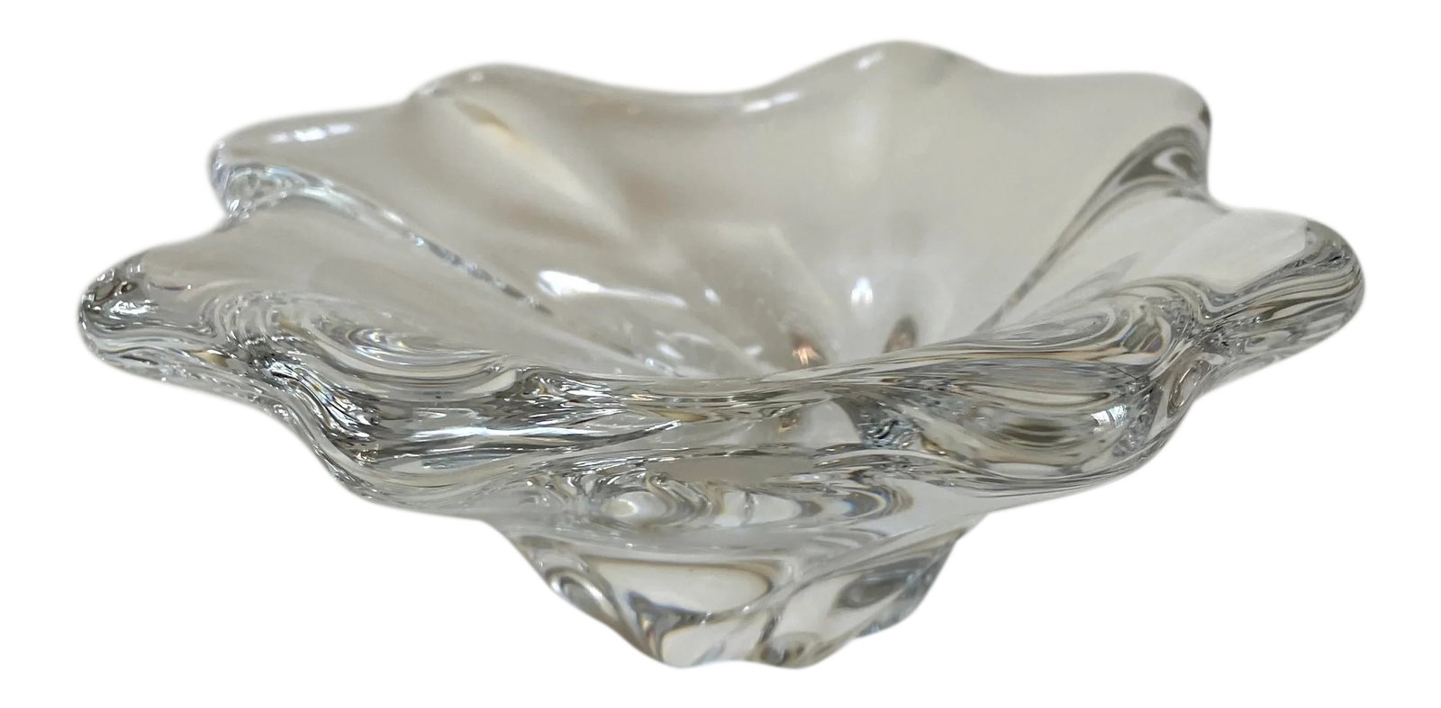 1970's Baccarat Crystal Candy Dish Bowl: Here is a stunning crystal piece made by Baccarat in the 1970's in France. It is signed on the bottom. It features thick crystal in a modern, free form shape with a twisted base. It's perfect as a